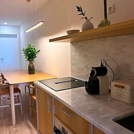 Largo Sao Domingos By Innapartments Hotel 4*